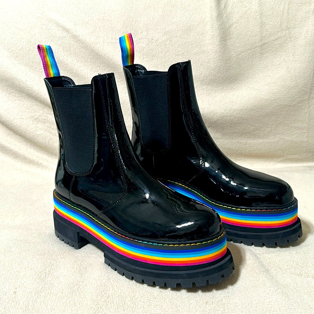 Kurt Geiger Patent Black Boots size 40 (9)